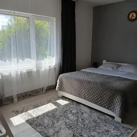 Ferienhaus Svyat House Khashchovanoye