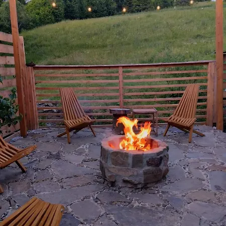 Svyat House Ferienhaus